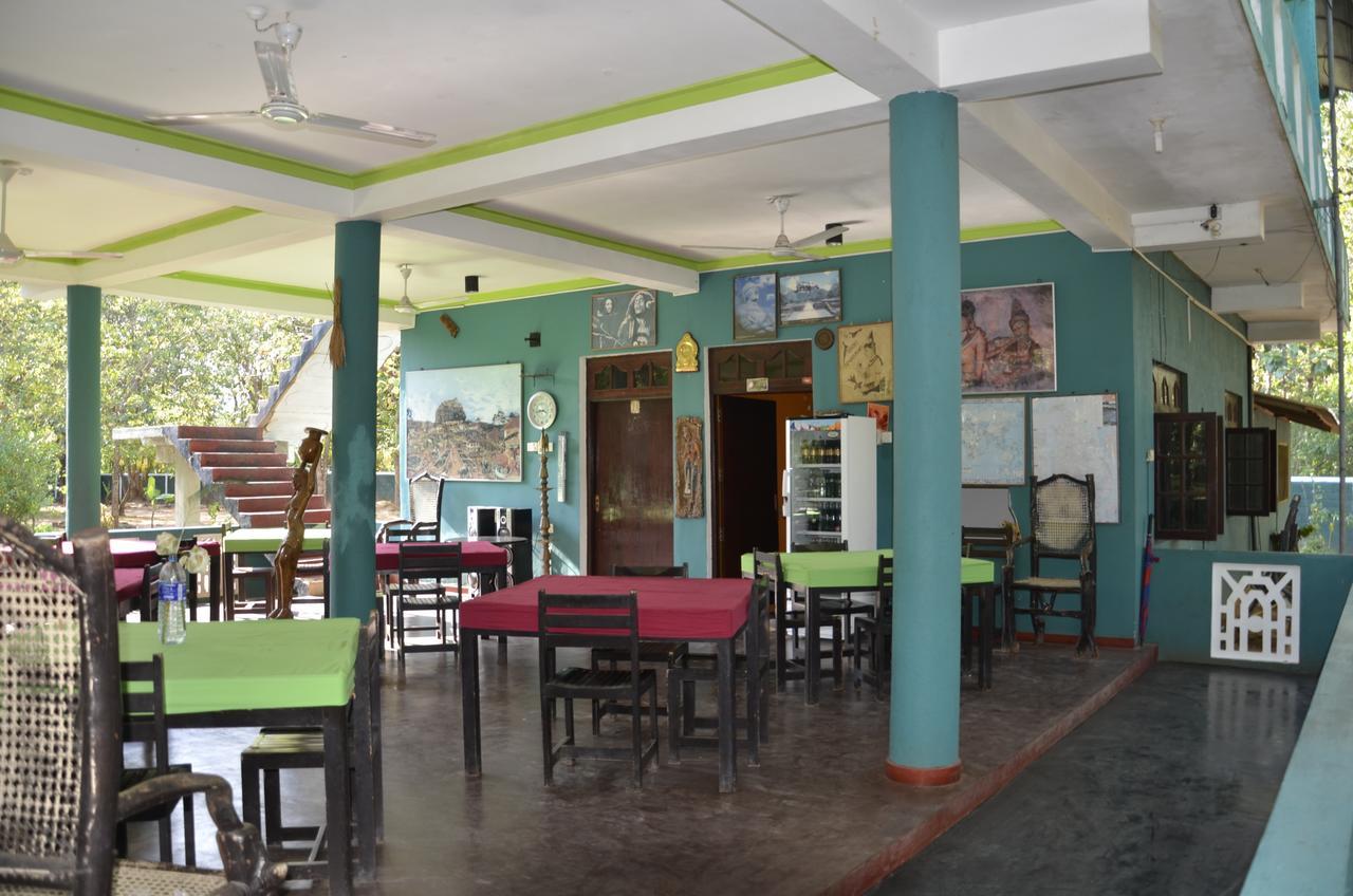 The Lion Rock Hotel Sigiriya Exterior foto